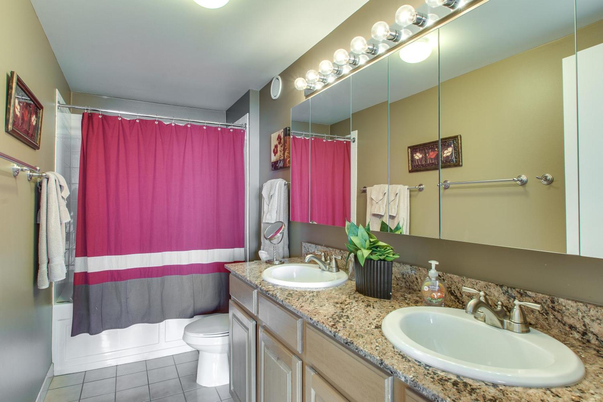 Apartahotel The Penthouse At Grand Plaza 4*